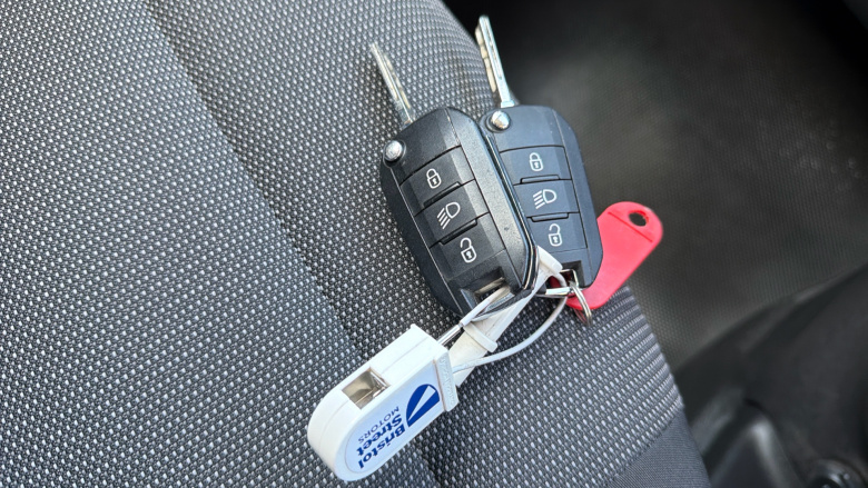 Peugeot Partner Long Diesel 850 1.5 BlueHDi 100 Professional Premium Crew Van